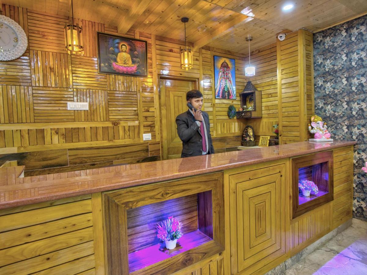 Hotel Swastik Grand Manali Zewnętrze zdjęcie
