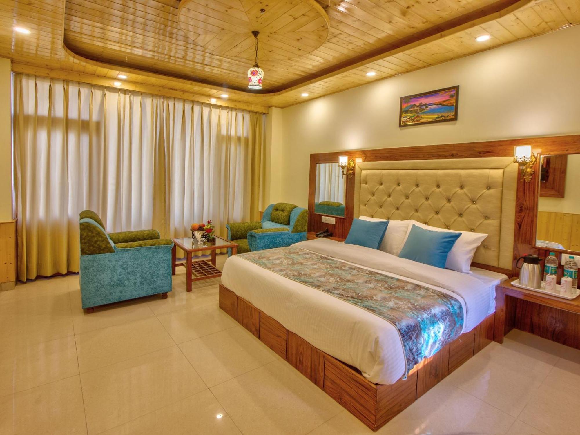 Hotel Swastik Grand Manali Zewnętrze zdjęcie